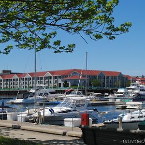 Doubletree By Hilton Racine Harbourwalk